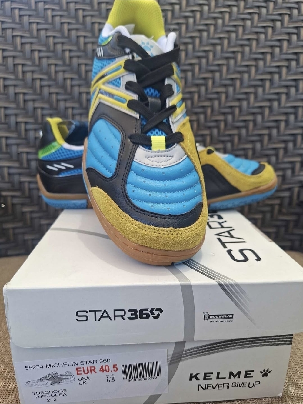 Kelme Star360 Indoor Soccer Shoes - Turquoise & Yellow